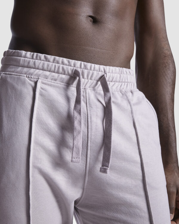 LEVI - Image 5