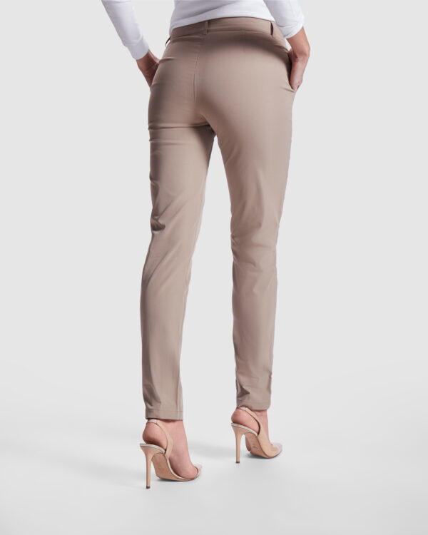 BEVERLY WOMAN - Image 3