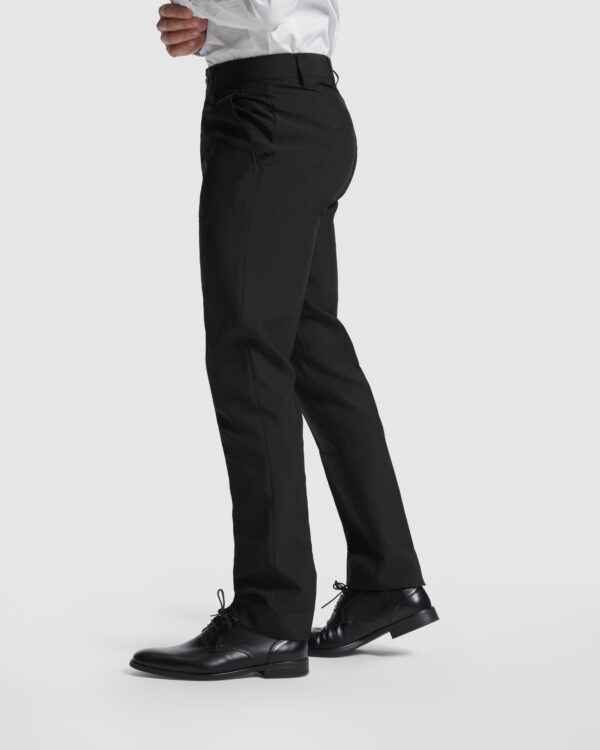 WAITER - Image 4
