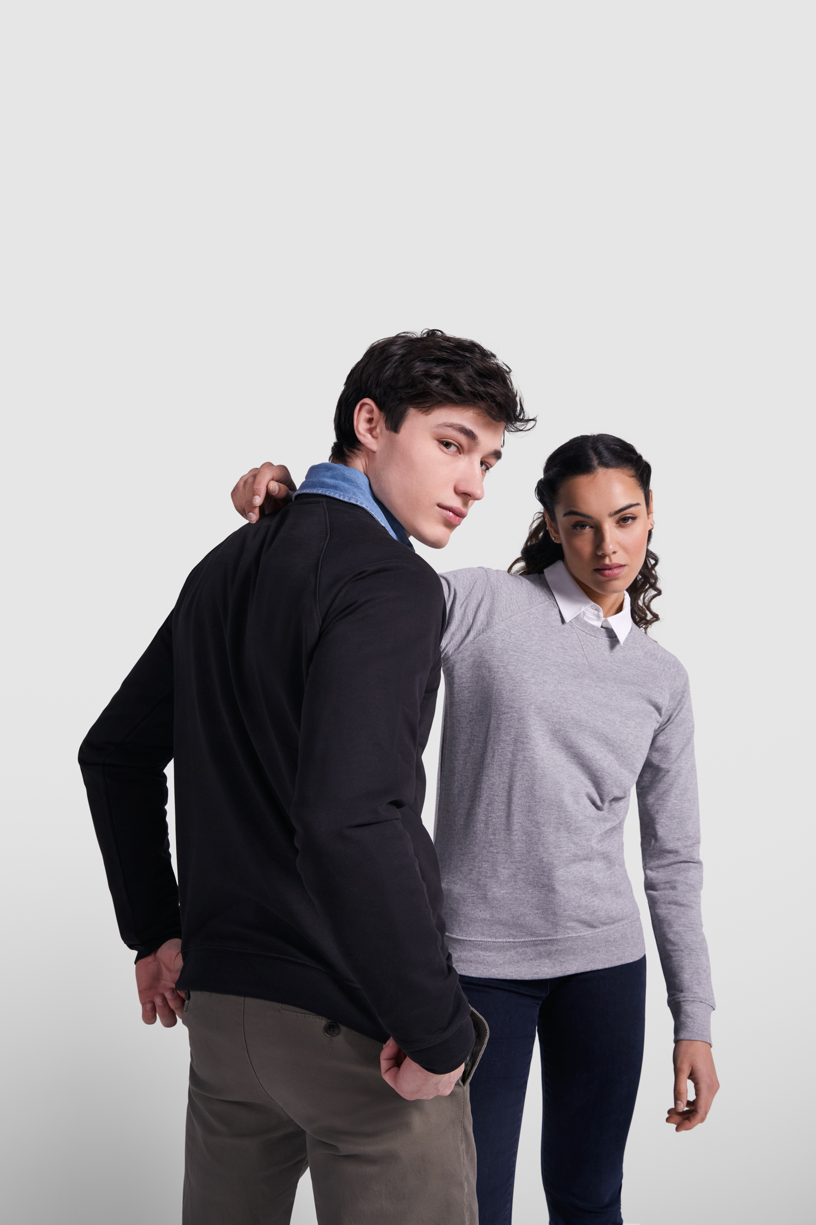 ANNAPURNA WOMAN - Image 3